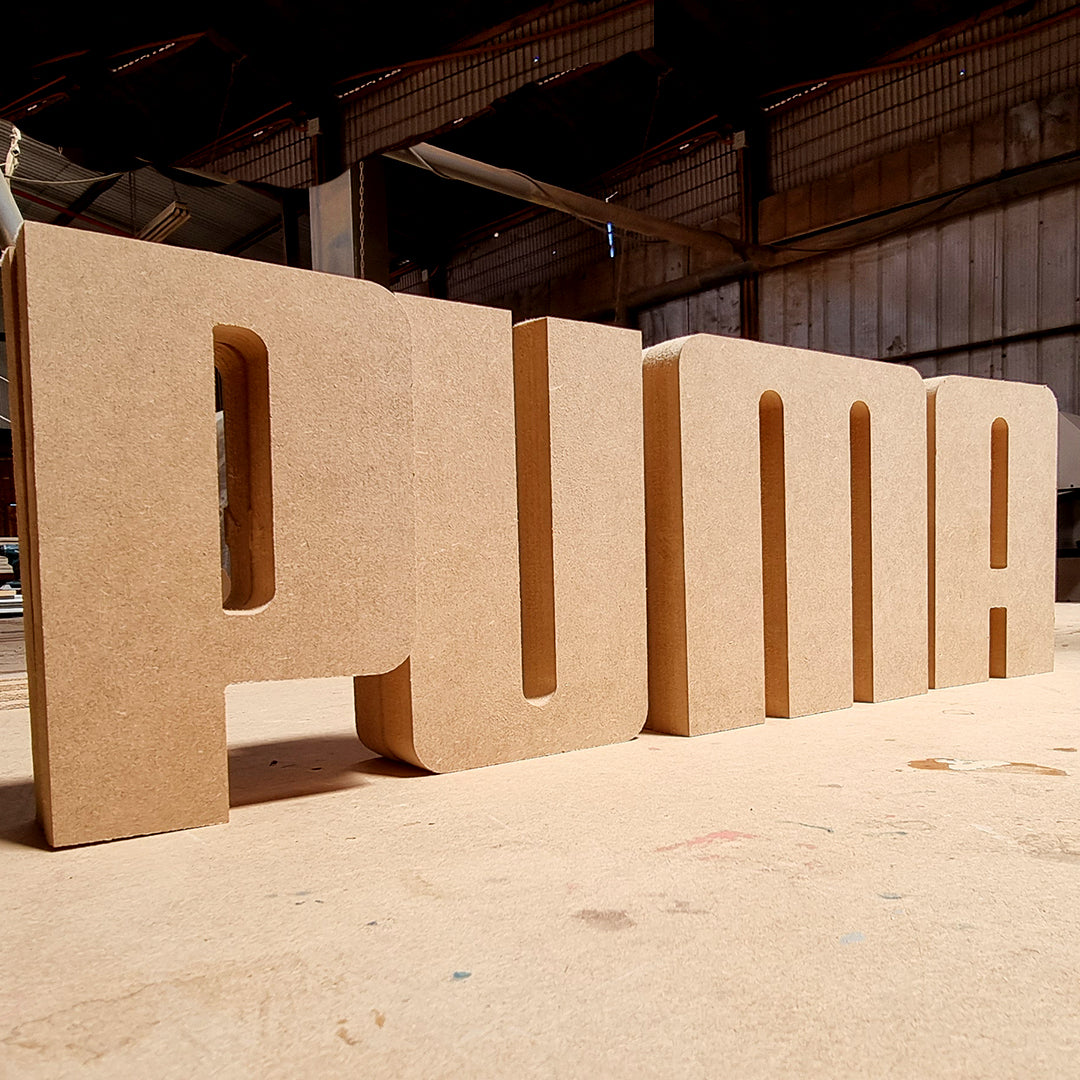 Letras de mdf cortadas con cnc en la fabrica
